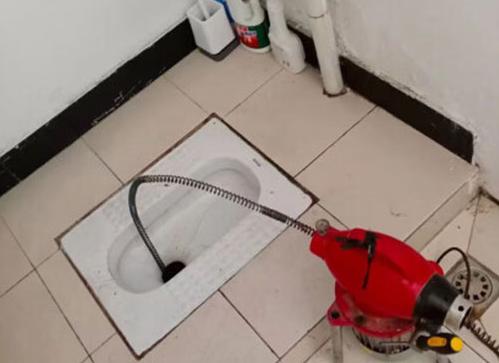 24小时管道应急疏通，解决各类突发堵塞问题